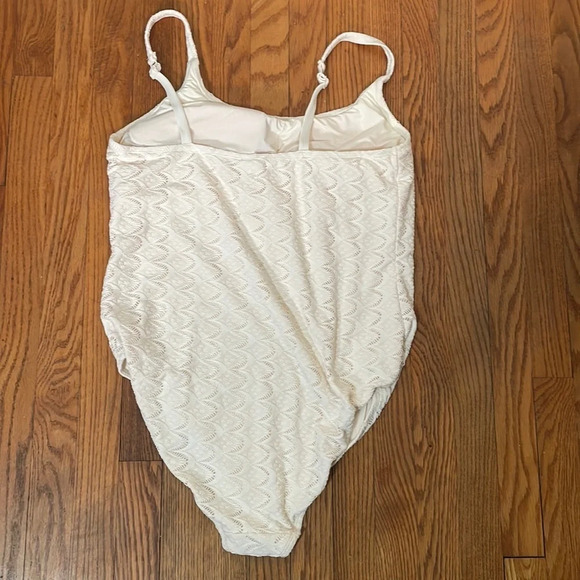 Andie The Amalfi One Piece Swimsuit Gardenia Cream plus size XXXL NWT - Picture 5 of 9